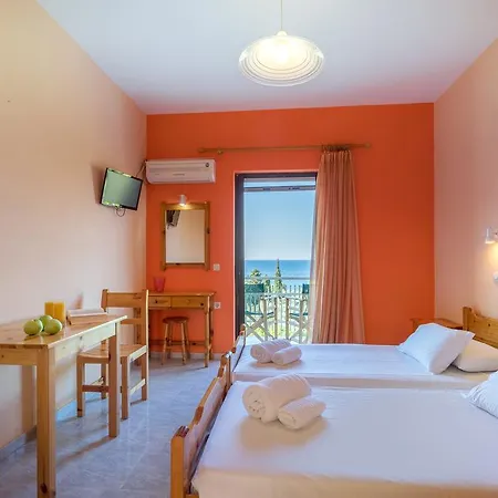 Juliastudios דירה *