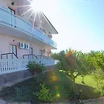 Apartament Juliastudios Amoudi